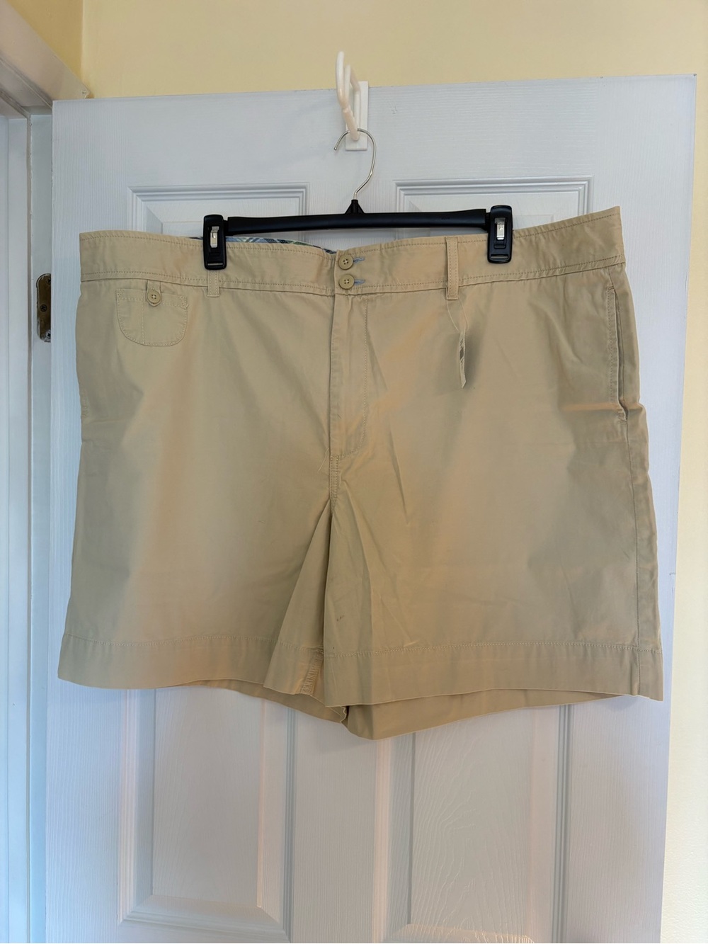 Classic Khaki Shorts
